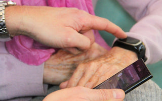 Funktioniert der Hausnotruf übers Handy?