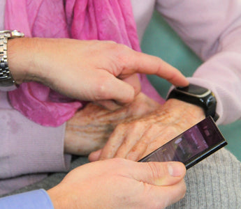 Funktioniert der Hausnotruf übers Handy?